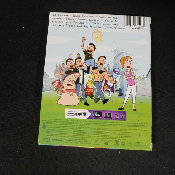 Rick & Morty Seasons 1-3 Blu-Ray Box Sets - Picture 5 of 8